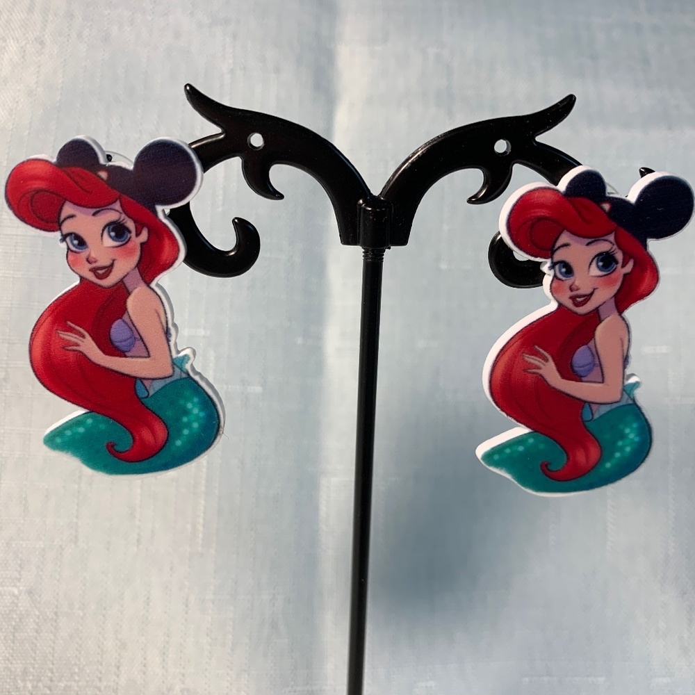 NWT Handmade Disney The Little Mermaid Pierced Earrings!